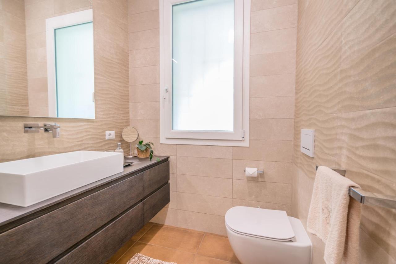 Villa Acquario Elegance - 200 Mt Dalla Spiaggia 토레 델레 스텔레 외부 사진