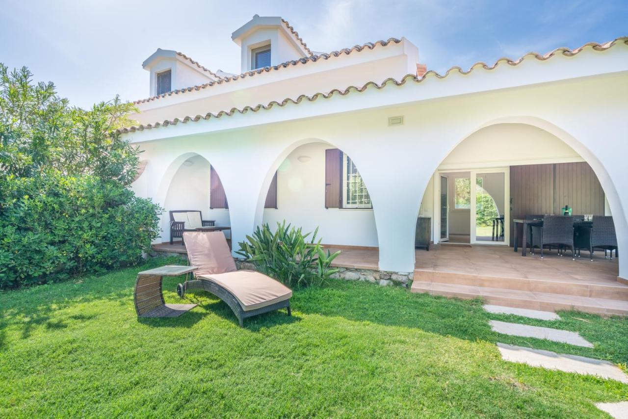 Villa Acquario Elegance - 200 Mt Dalla Spiaggia 토레 델레 스텔레 외부 사진