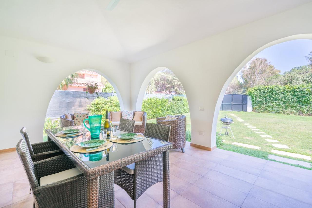 Villa Acquario Elegance - 200 Mt Dalla Spiaggia 토레 델레 스텔레 외부 사진